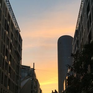 Meet your Posher, Dee